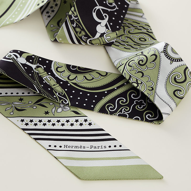 HERMES Twilly アマゾンの祭典 バンダナ フリンジ付き Festival des Amazones Bandana Twilly - Blue | Hermès